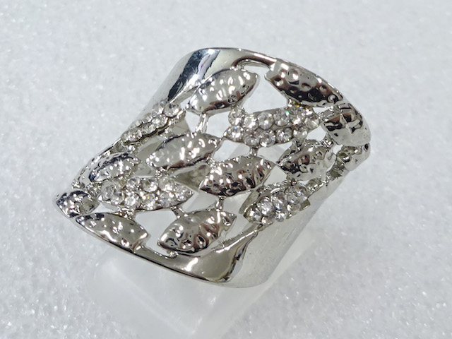 CRYSTAL FASHION RING / JP SIZE 16